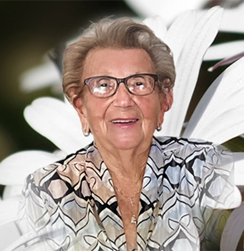 Mme Rolande Fournier