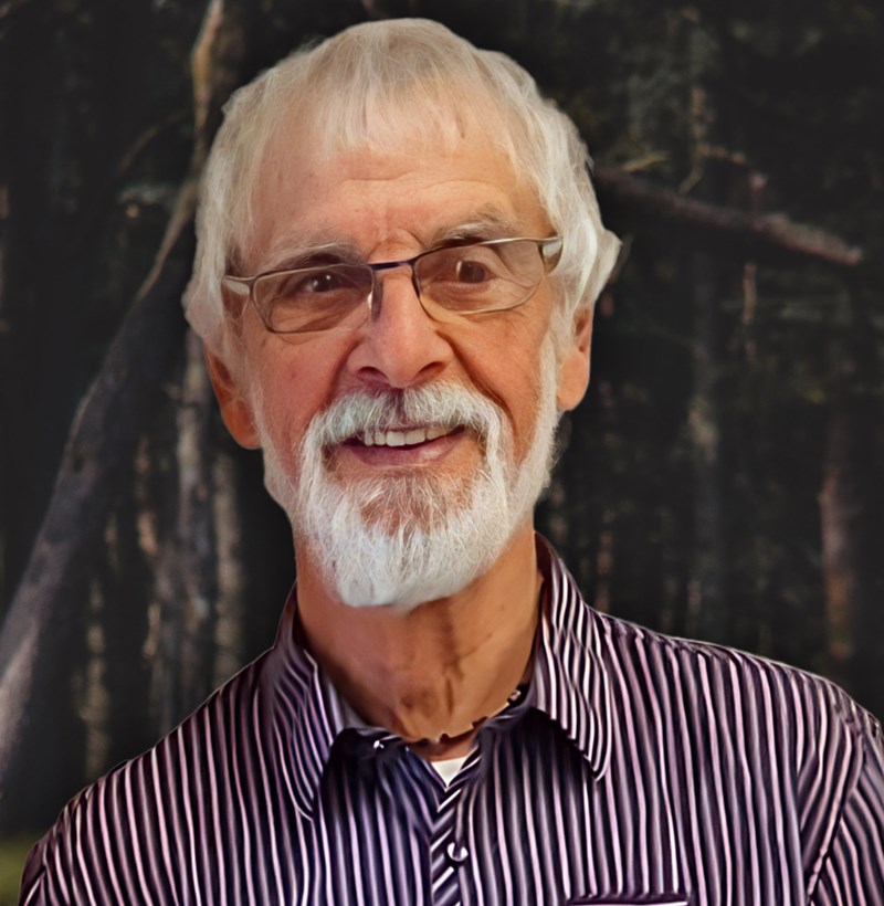 M. Elphège Desrosiers