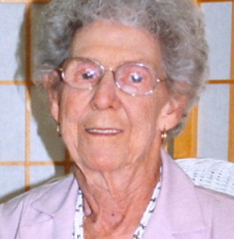 Mme Germaine Perreault Caron