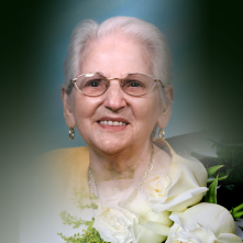 Mme Irène Pelletier